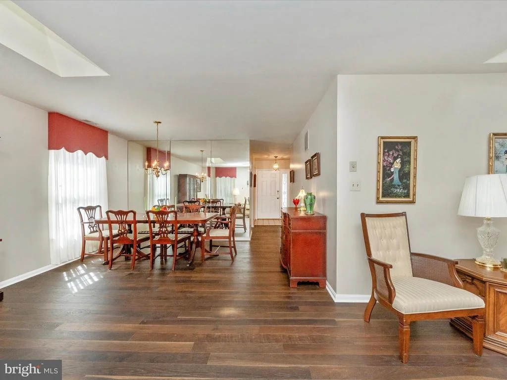 Photo of 814 COXSWAIN WAY