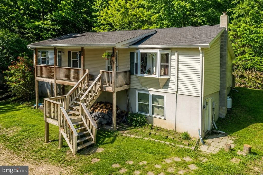 Photo of 1256 BOILING SPRING ROAD
