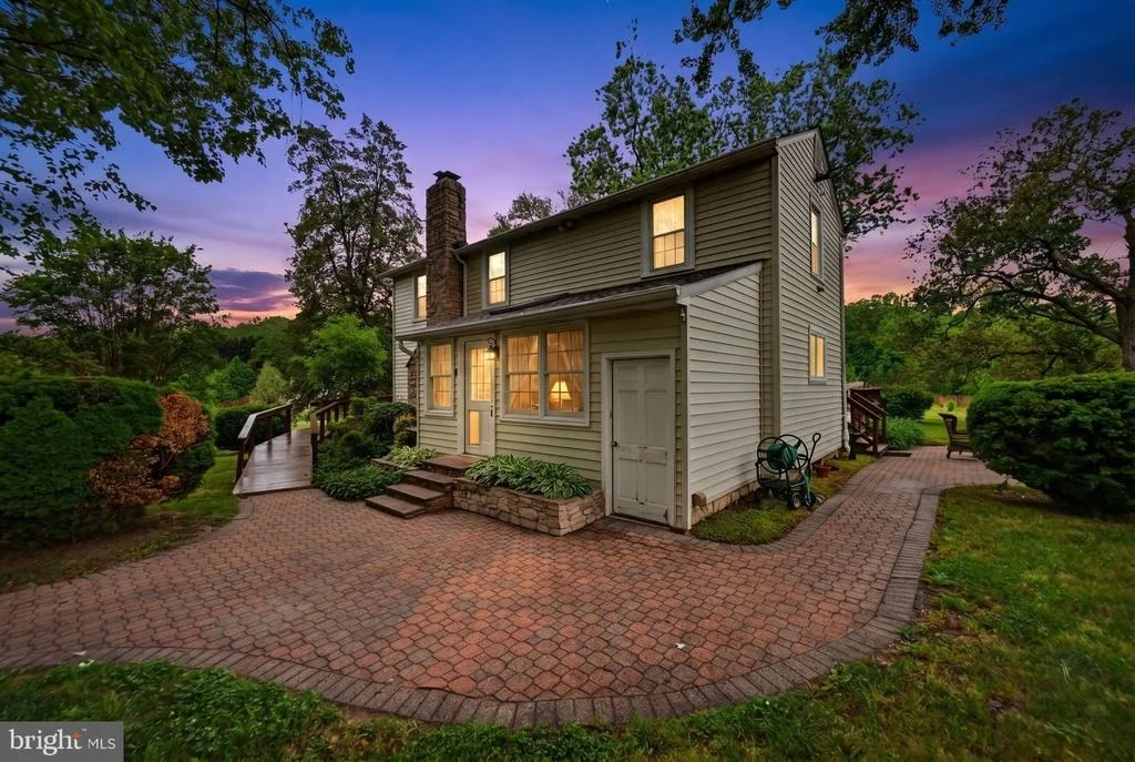 Photo of 3479 SAVANNAH DRIVE