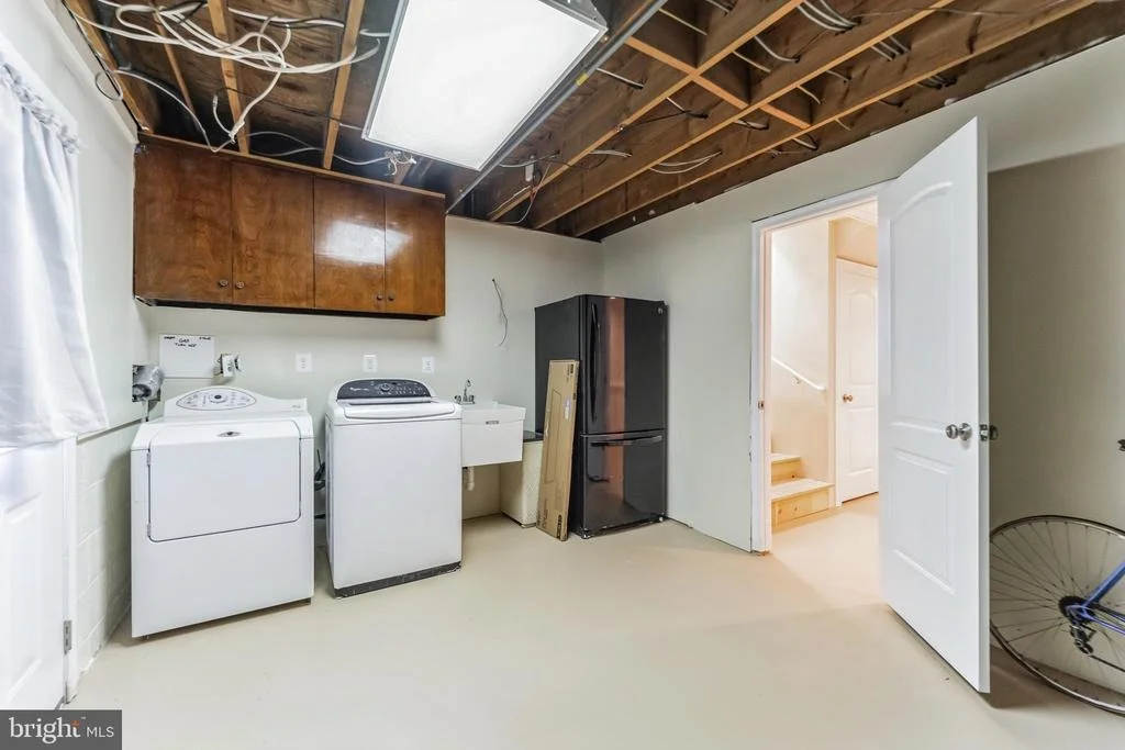 Photo of 1029 HARRISON DRIVE