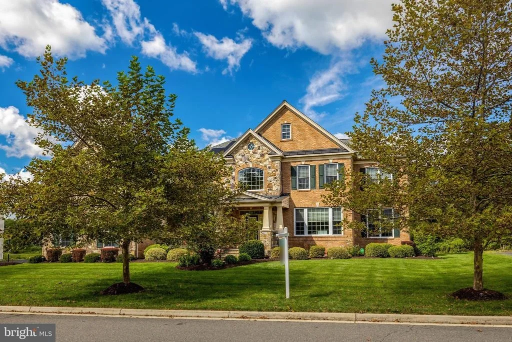 Photo of 24337 EAGLES LANDING PLACE