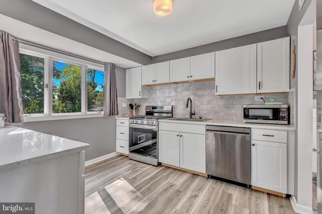 Photo of 138 GARY DRIVE