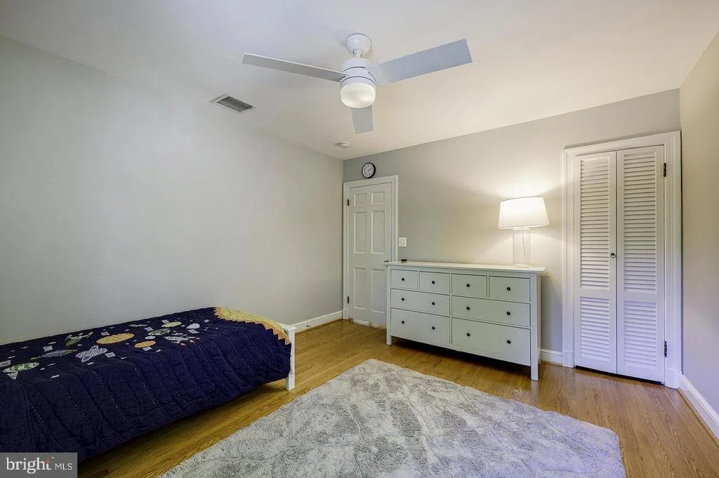 Photo of 3905 LAIRD PLACE