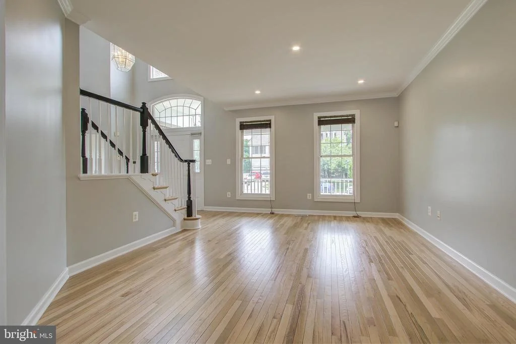 Photo of 301 NOVA COURT