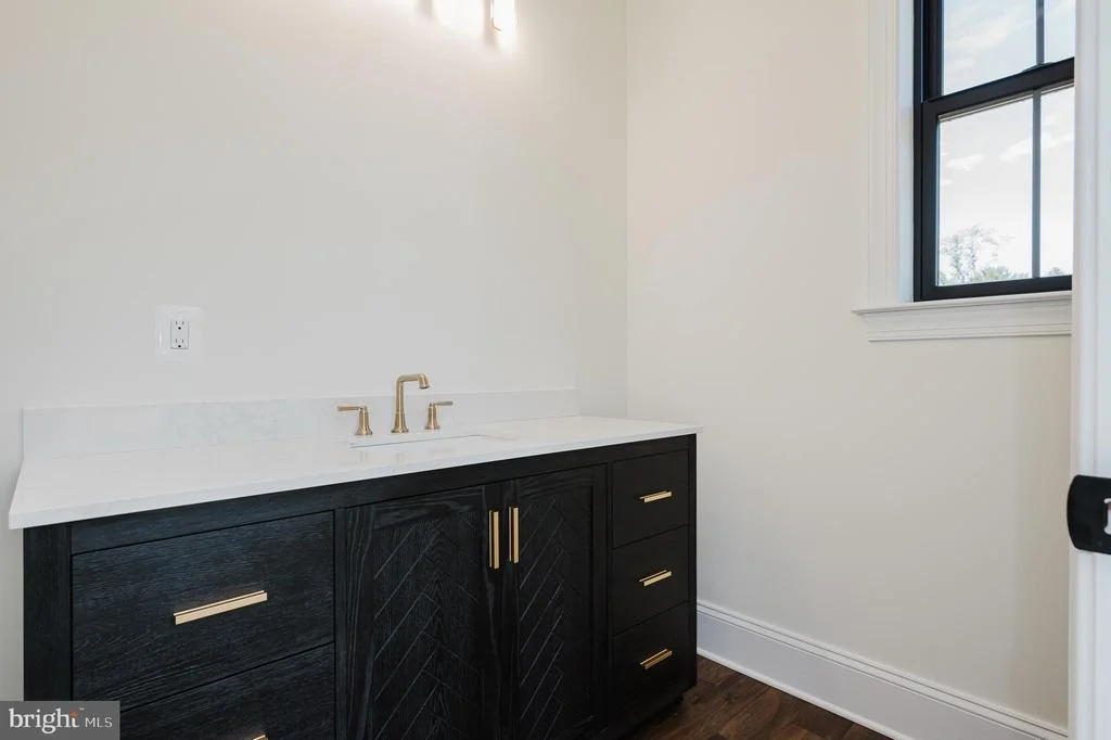 Photo of 1709 LAUREL BROOK ROAD
