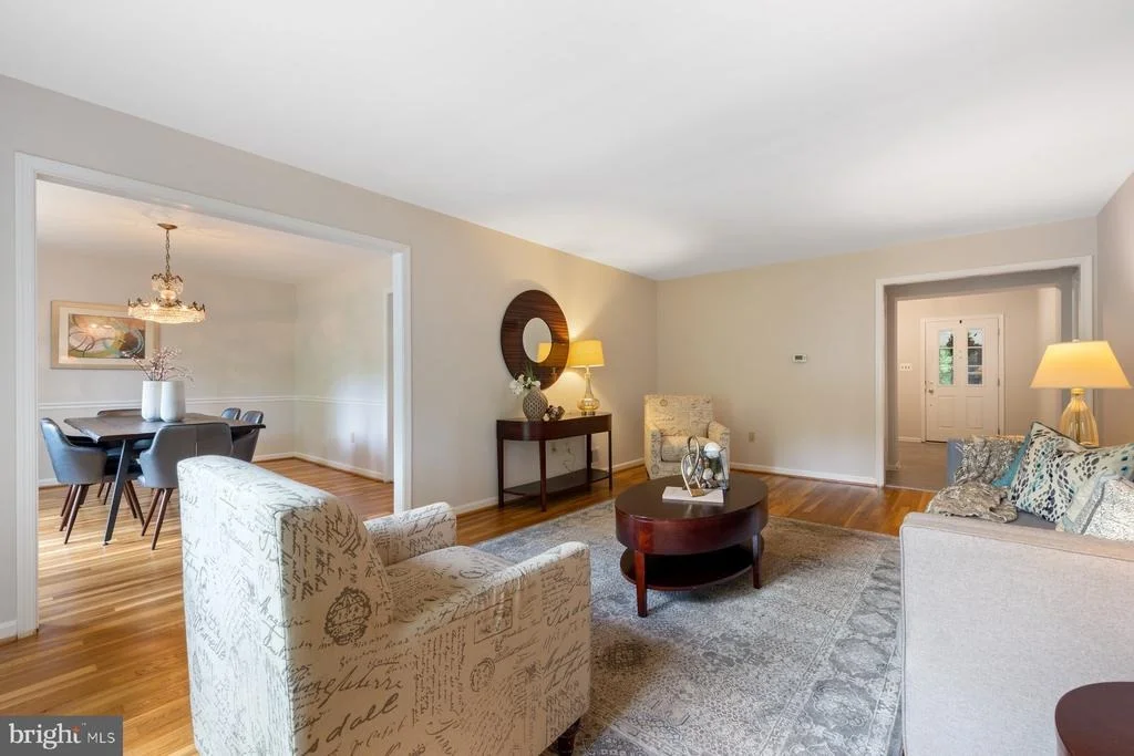 Photo of 7710 HUNTMASTER LANE
