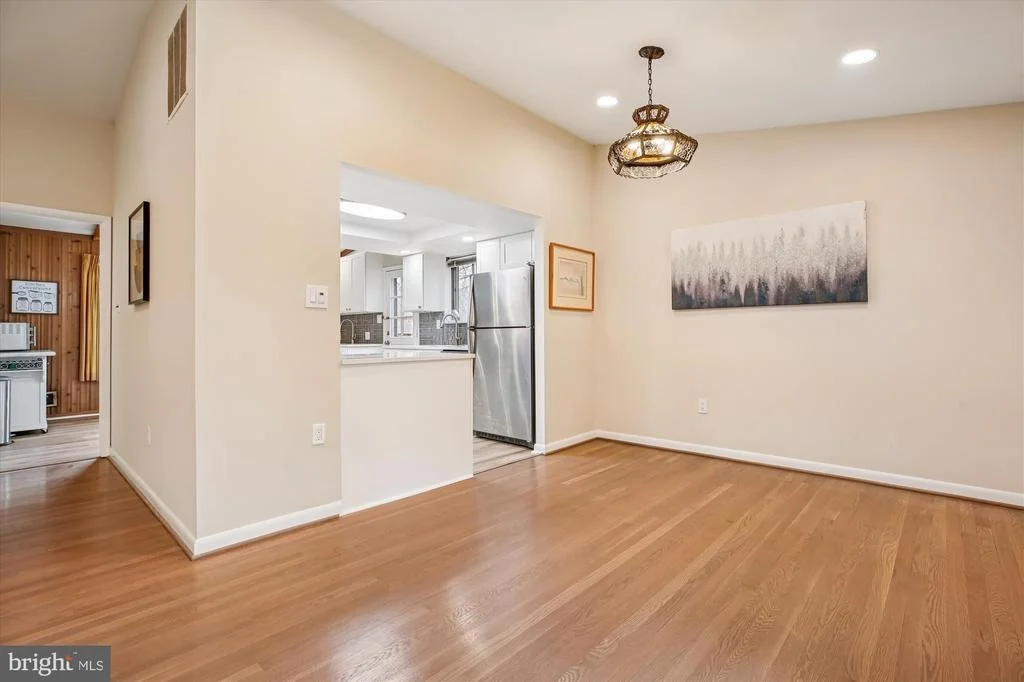 Photo of 713 HORTON DRIVE