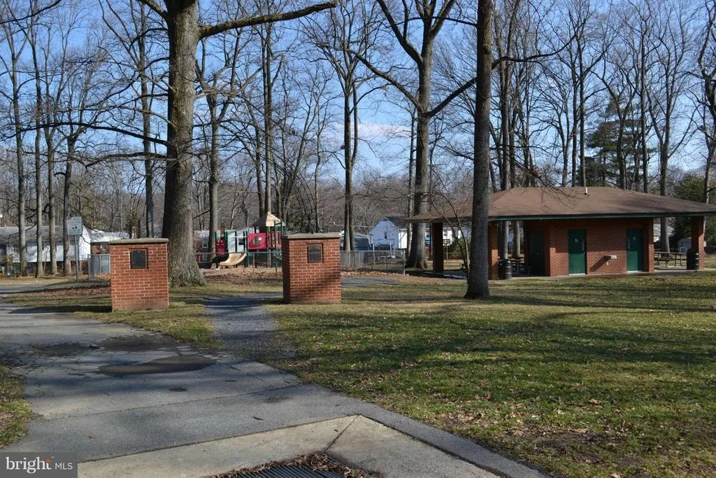 Photo of 113 TULIP DRIVE