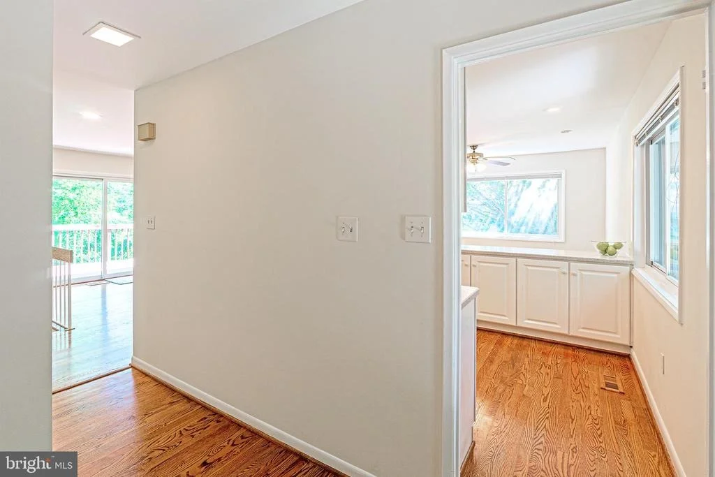 Photo of 11216 LEATHERWOOD DRIVE