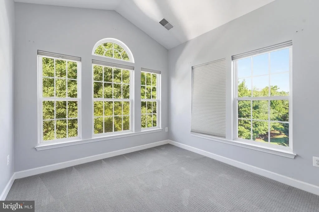 Photo of 2148 CHESTNUT LANE