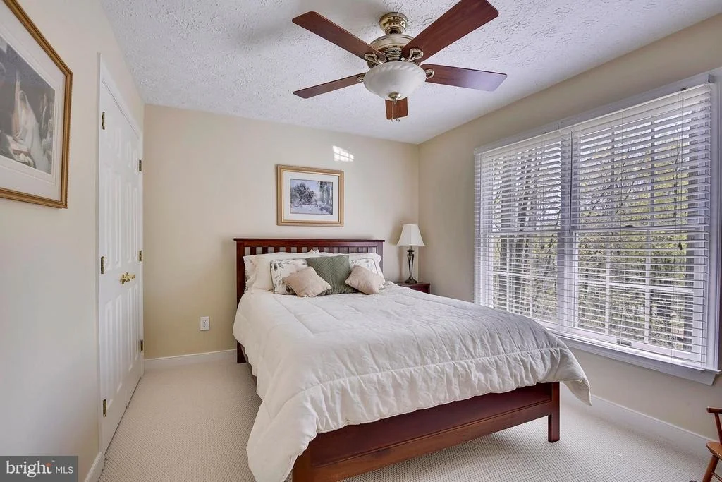 Photo of 704 FALLS ROAD