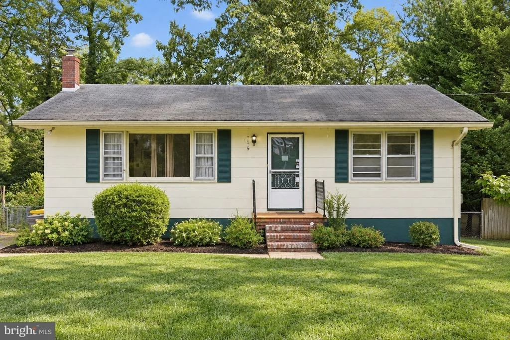 Photo of 293 CEDAR LANE