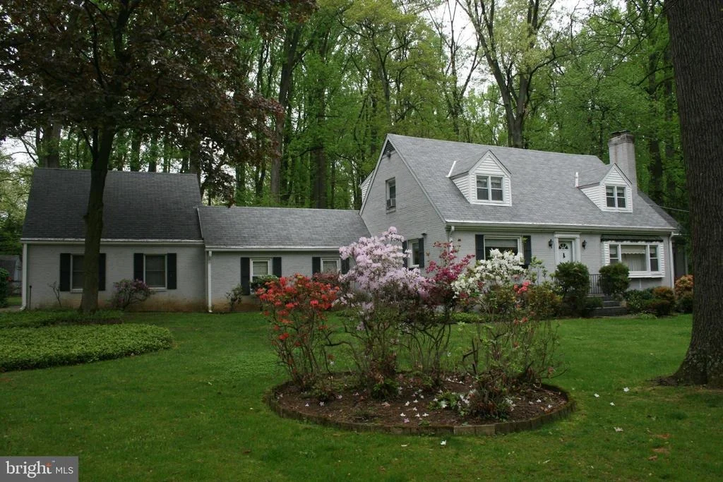 Photo of 916 COPLEY LANE