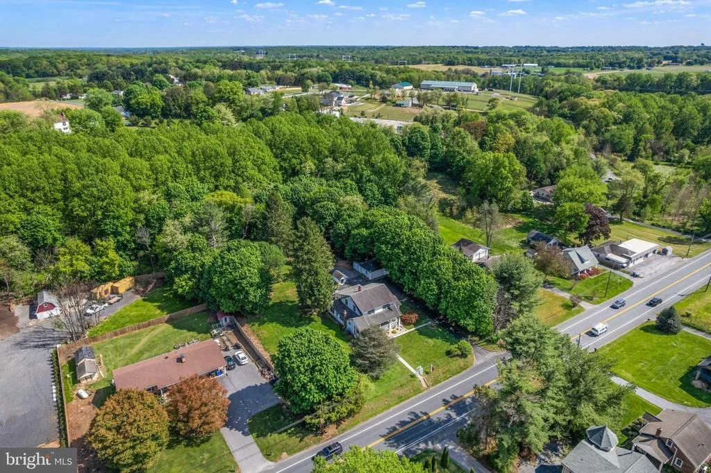 Photo of 28733 RIDGE ROAD