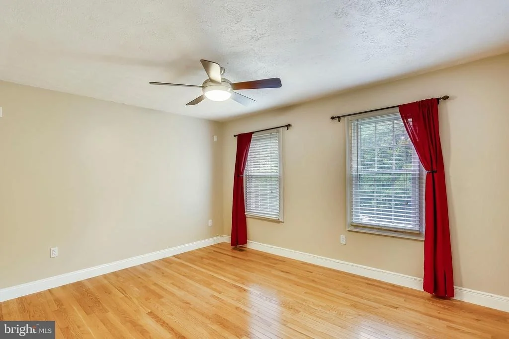 Photo of 15209 DONNA DRIVE