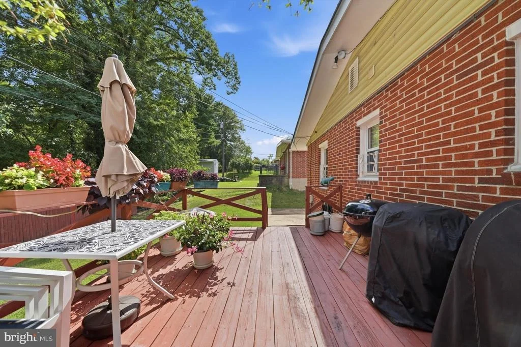 Photo of 3313 WOODRIPPLE ROAD