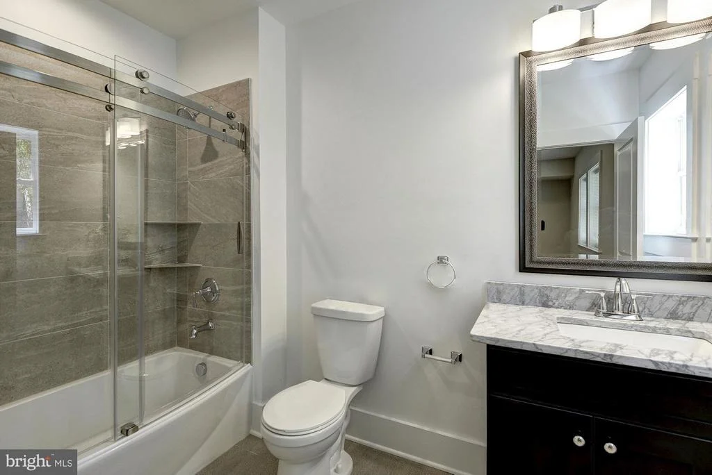 Photo of 2522 DREXEL STREET