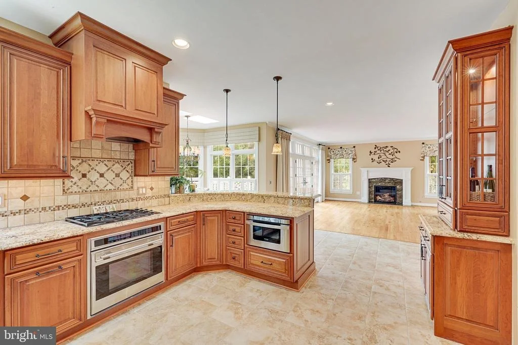 Photo of 12702 POND CREST LANE