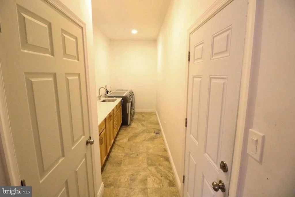 Photo of 1762 CASTLE ROCK ROAD