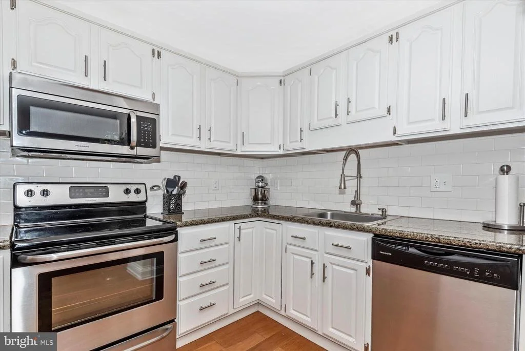 Photo of 7107 JASPER DRIVE