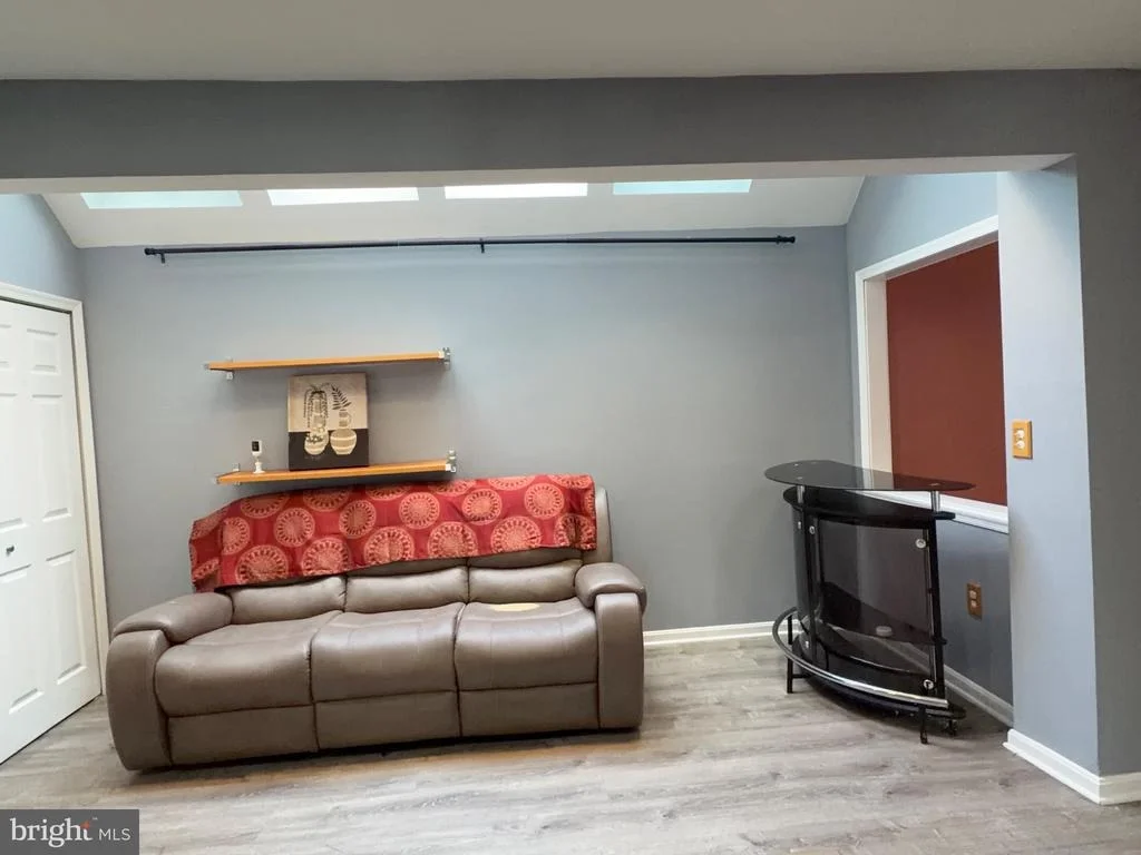Photo of 9348 CREEKVIEW DRIVE