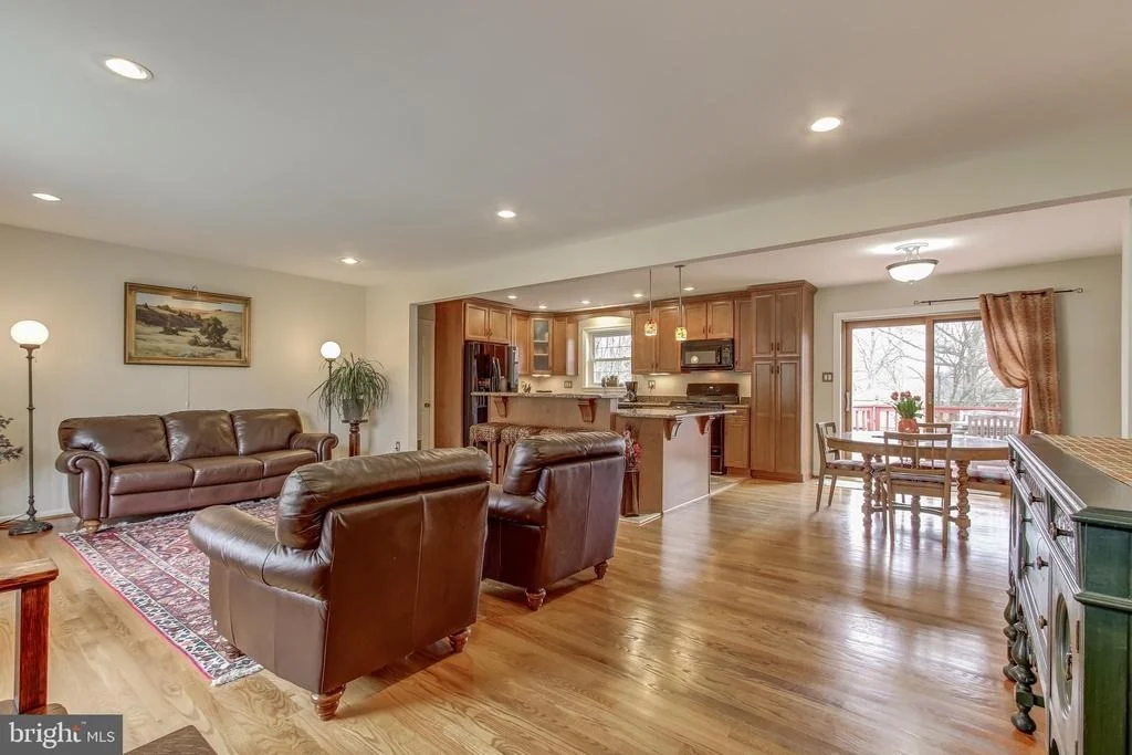 Photo of 4113 OLNEY LAYTONSVILLE ROAD