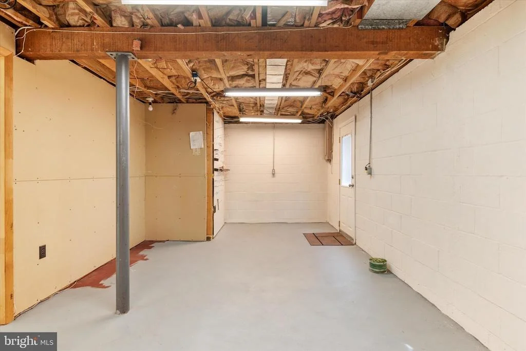 Photo of 596 FOREST VIEW ROAD