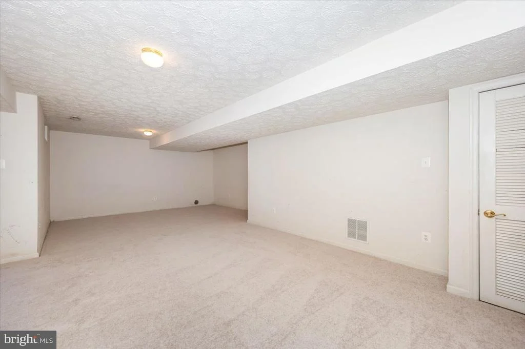 Photo of 575 WINDSONG DRIVE