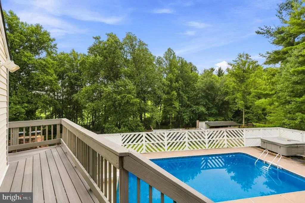 Photo of 26135 VIEWLAND DRIVE