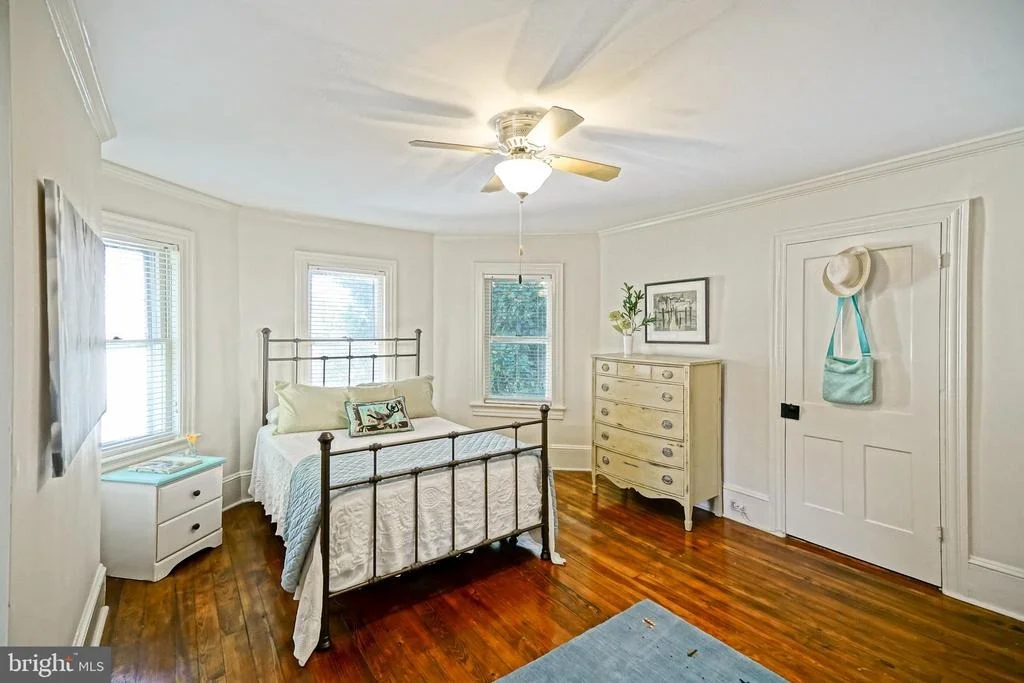Photo of 111 KINGS HIGHWAY