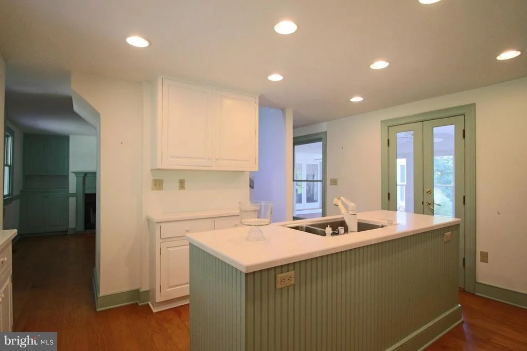 Photo of 220 LEITCH ROAD