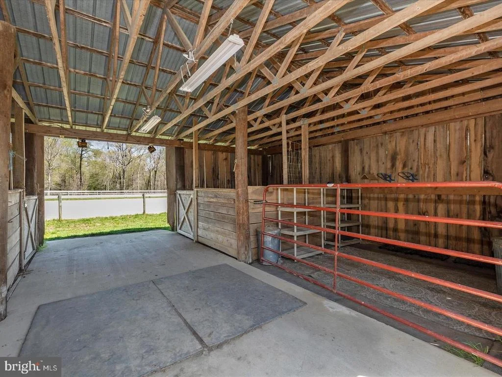 Photo of 15104 GARDNER ROAD