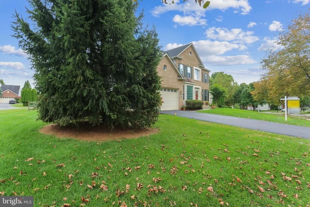 Photo of 21522 FOX FIELD CIRCLE