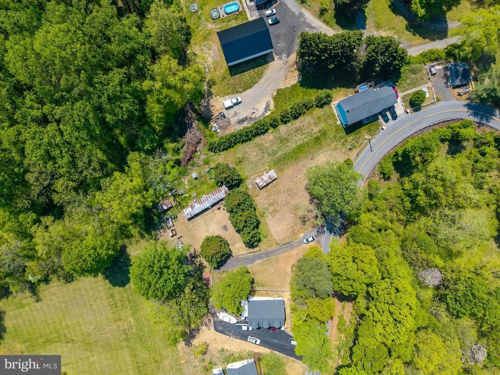 Photo of 735 CLAGGETT ROAD