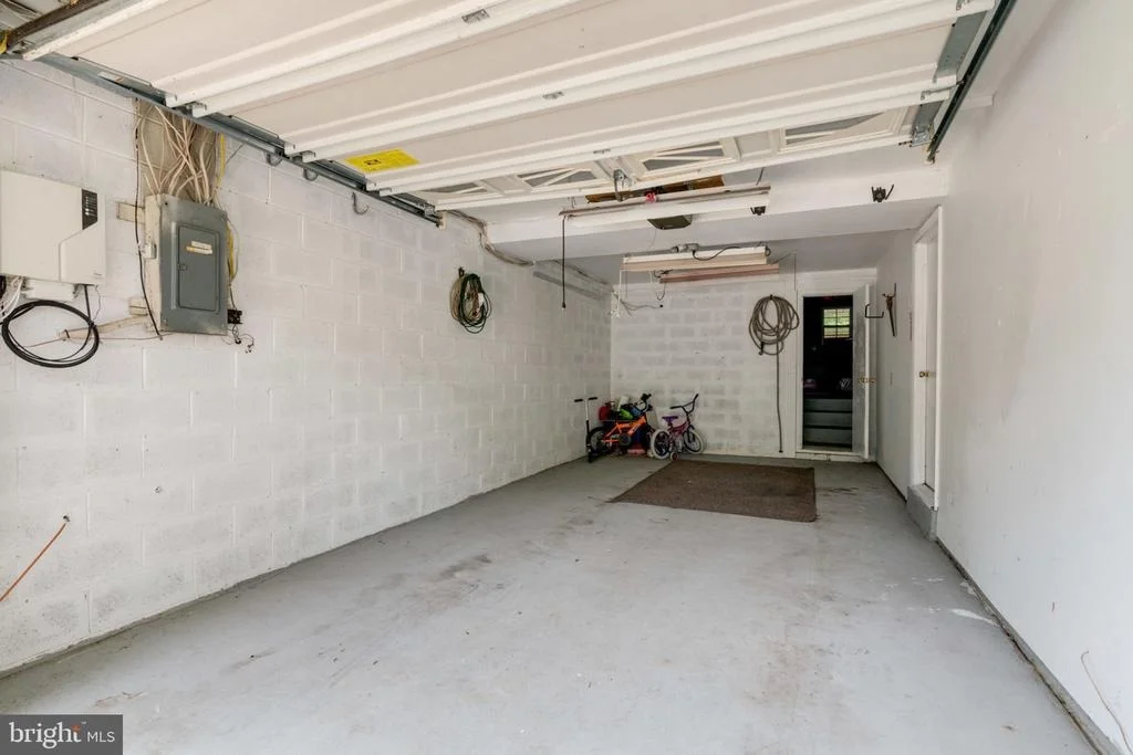 Photo of 14802 DYER DRIVE
