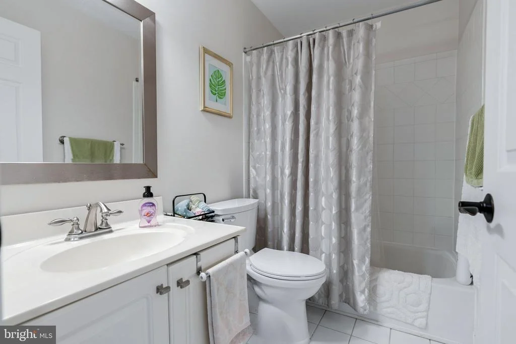 Photo of 9809 JOHN ROBERT WAY