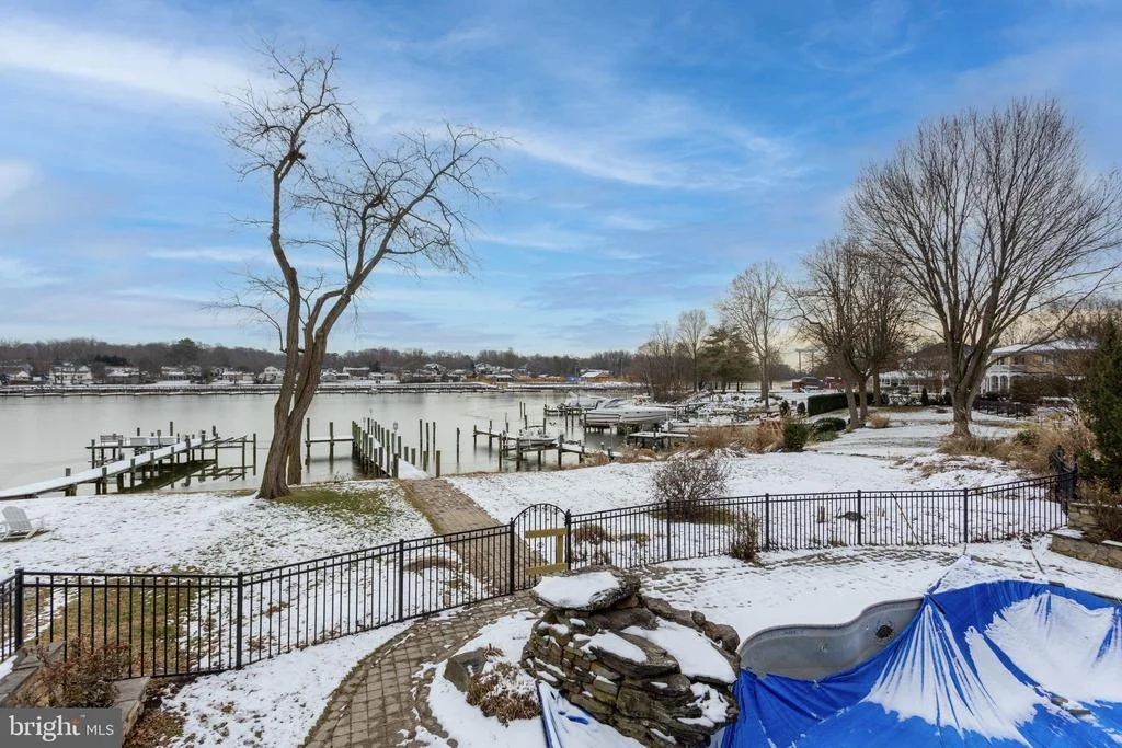 Photo of 415 SHORE DRIVE