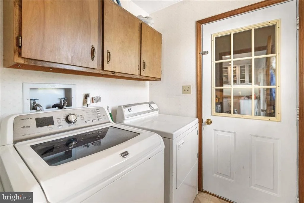 Photo of 625 N BLETTNER AVENUE