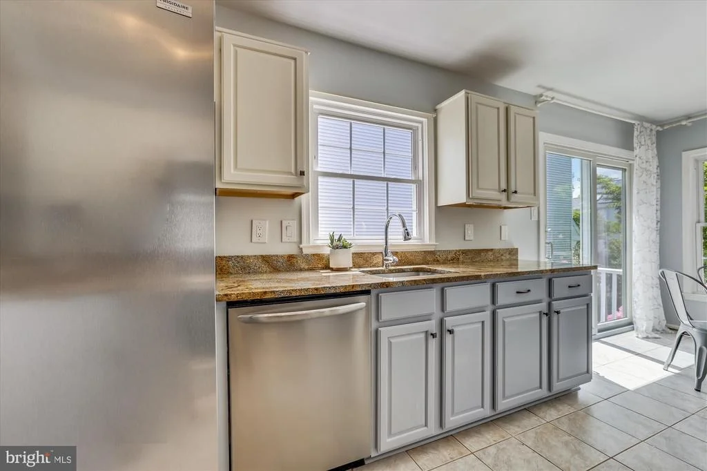 Photo of 2402 PONDSIDE TERRACE