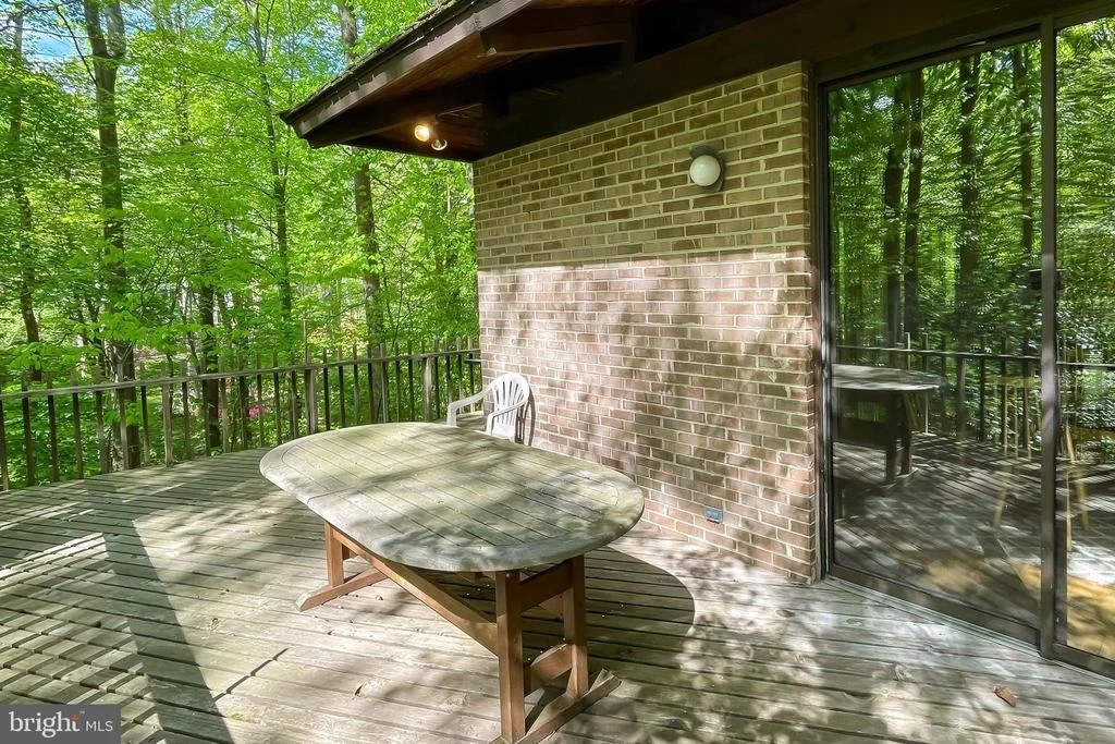 Photo of 8621 TEBBS LANE