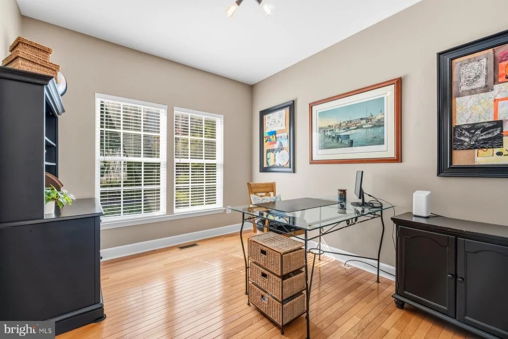 Photo of 1204 LONGBOW ROAD
