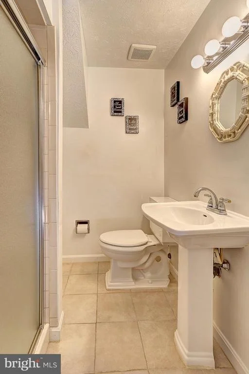 Photo of 6532 WINGFLASH LANE