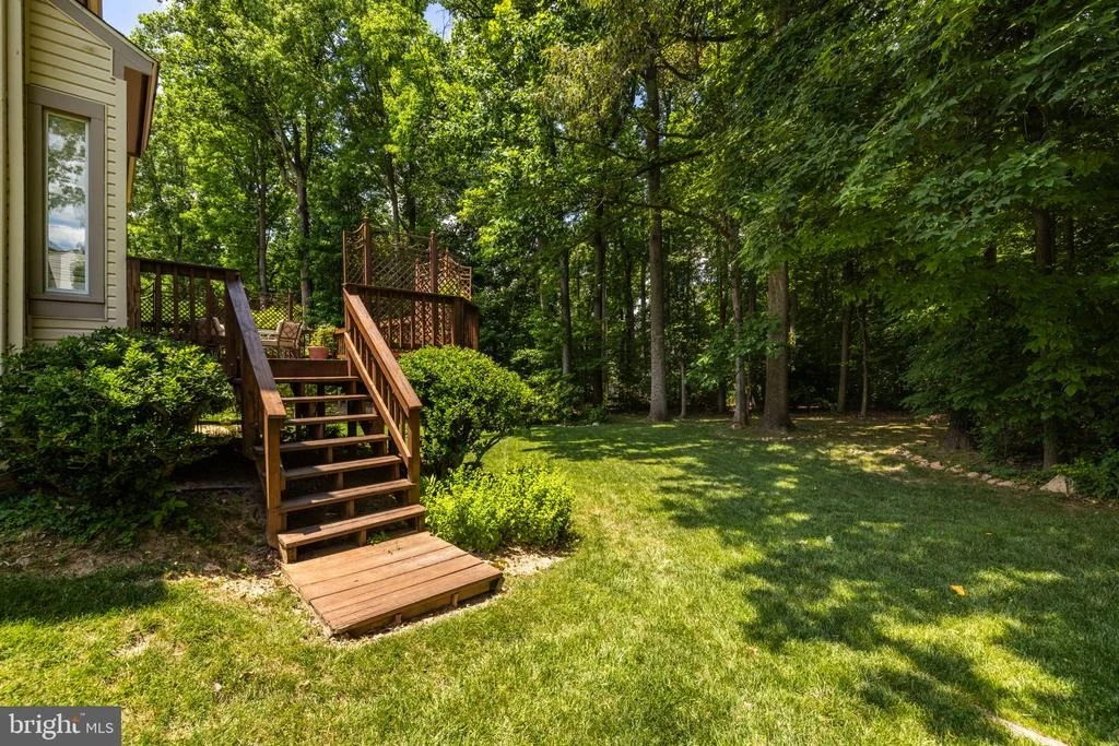 Photo of 9304 MAINSAIL DRIVE