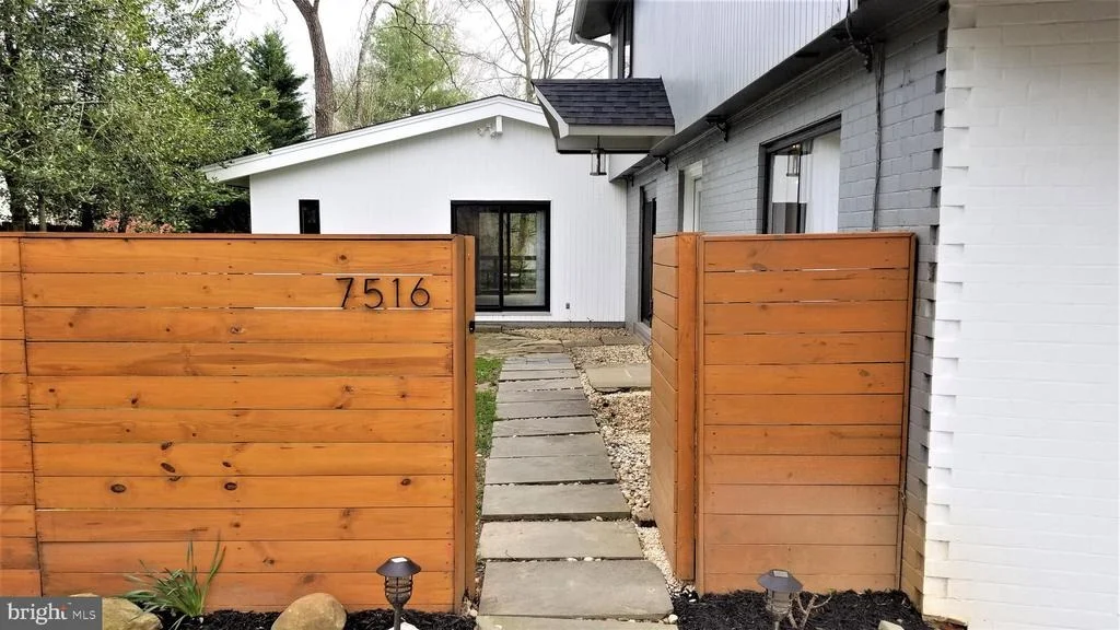 Photo of 7516 ARDEN ROAD
