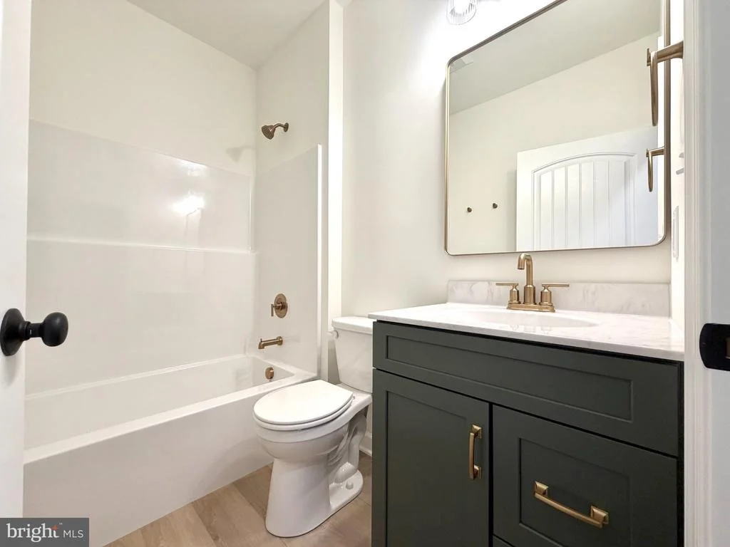 Photo of 663 CURTIS DRIVE