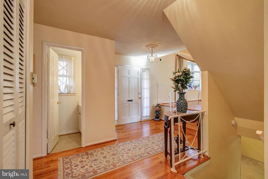 Photo of 416 LAMBERTON DRIVE