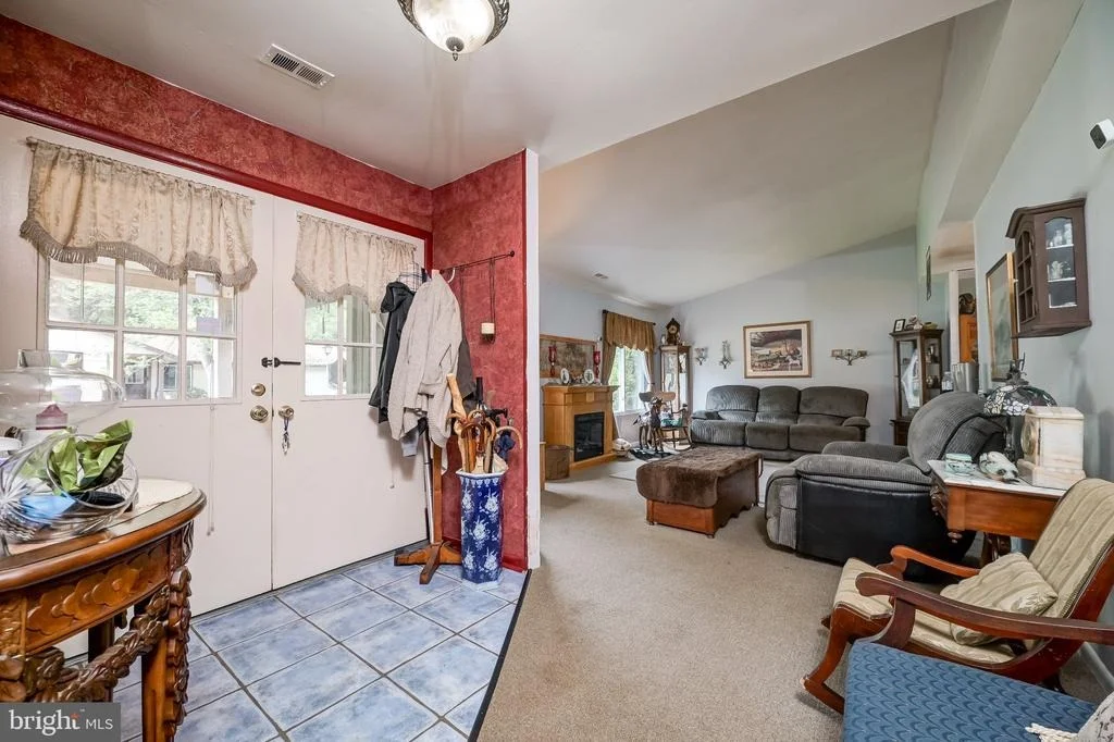 Photo of 11 AQUARIUS COURT