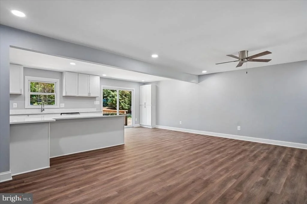 Photo of 8814 LAFAYETTE DRIVE