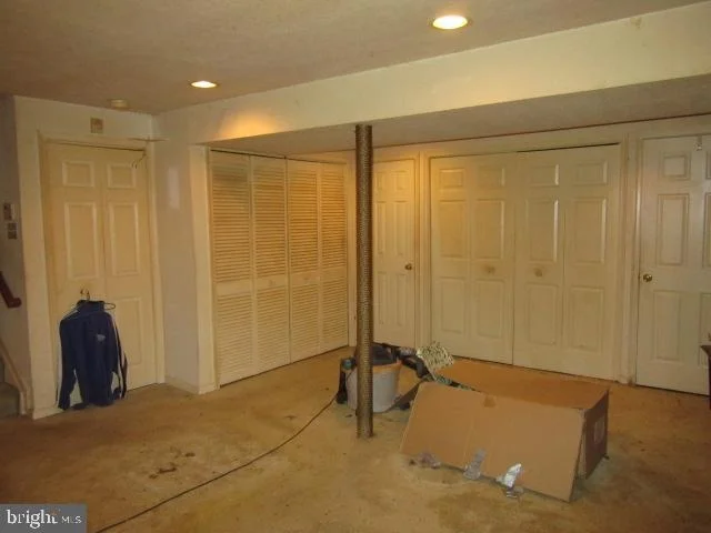 Photo of 2162 COLLINGWOOD LANE