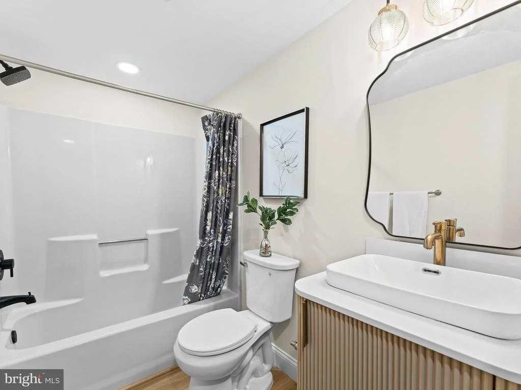 Photo of 24 FALMOUTH DRIVE